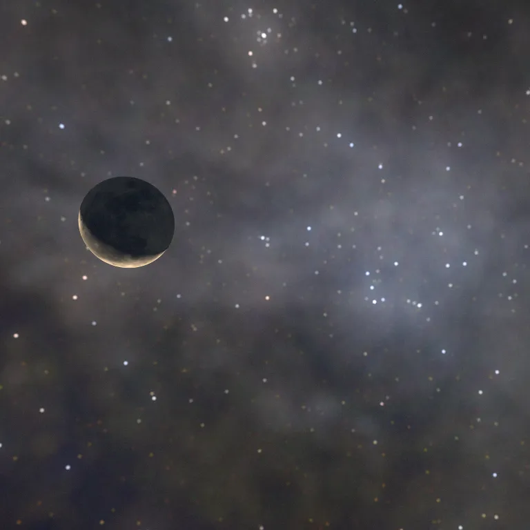 Single-Pass Rendering of Day and Night Sky Phenomena